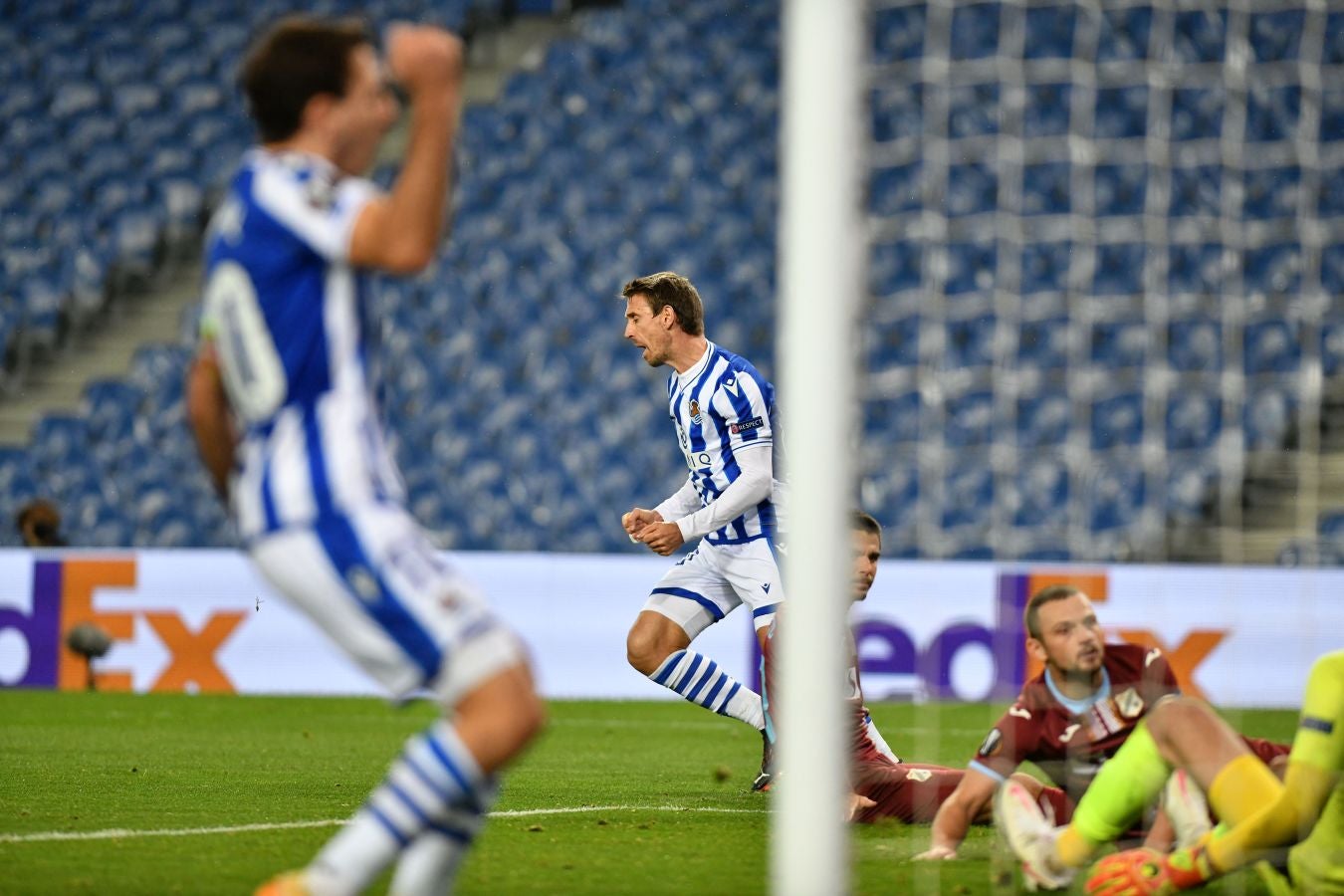 La Real Sociedad busca una victoria ante el colista del grupo F que le permita lograr la clasificación a la siguiente ronda de la Europa League.