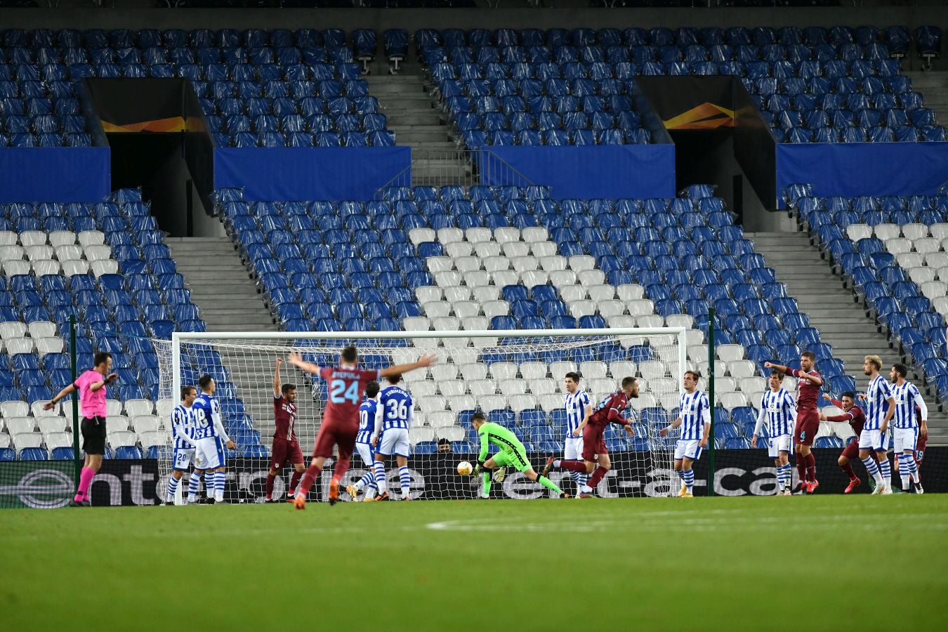 La Real Sociedad busca una victoria ante el colista del grupo F que le permita lograr la clasificación a la siguiente ronda de la Europa League.