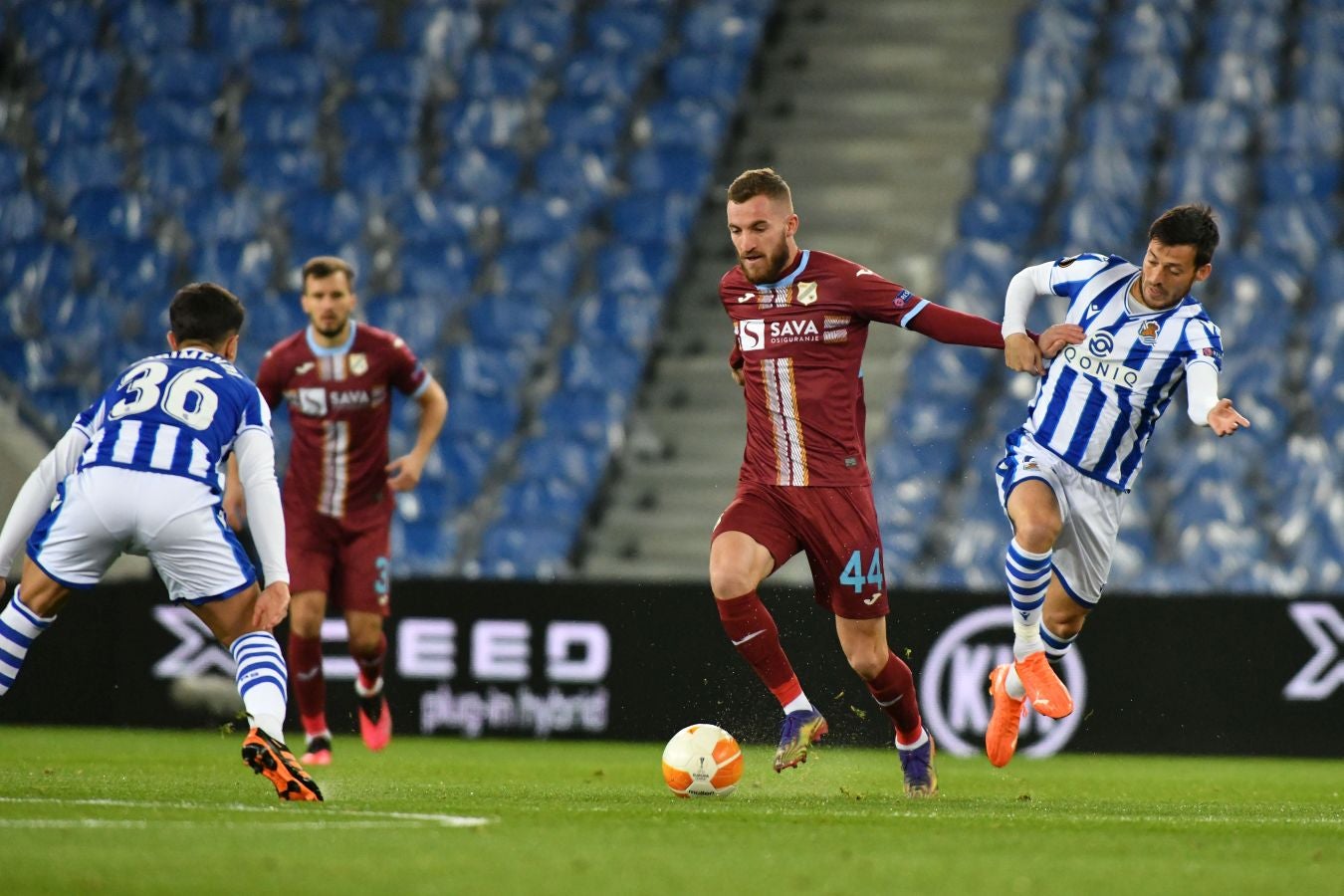 La Real Sociedad busca una victoria ante el colista del grupo F que le permita lograr la clasificación a la siguiente ronda de la Europa League.