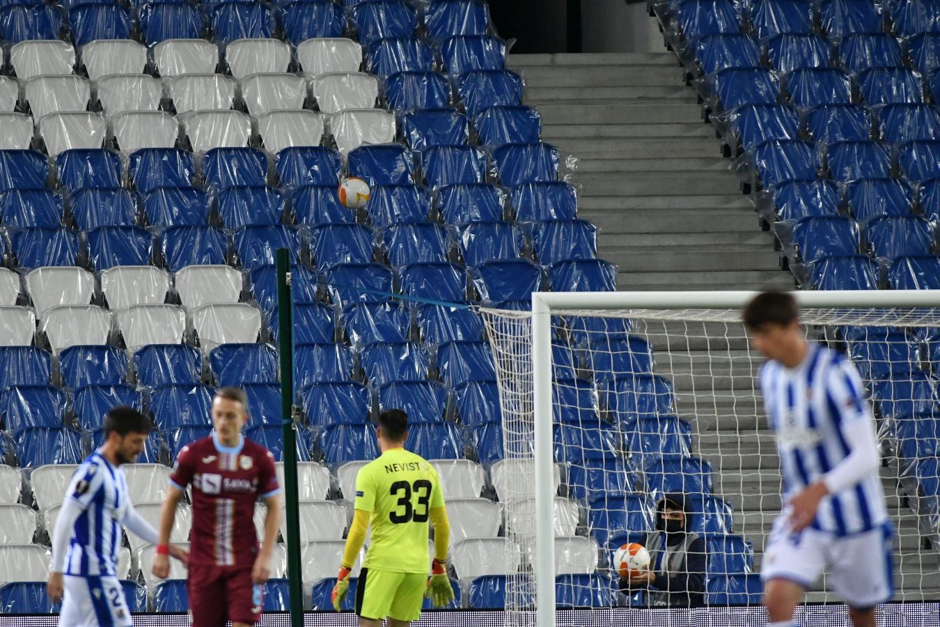 La Real Sociedad busca una victoria ante el colista del grupo F que le permita lograr la clasificación a la siguiente ronda de la Europa League.