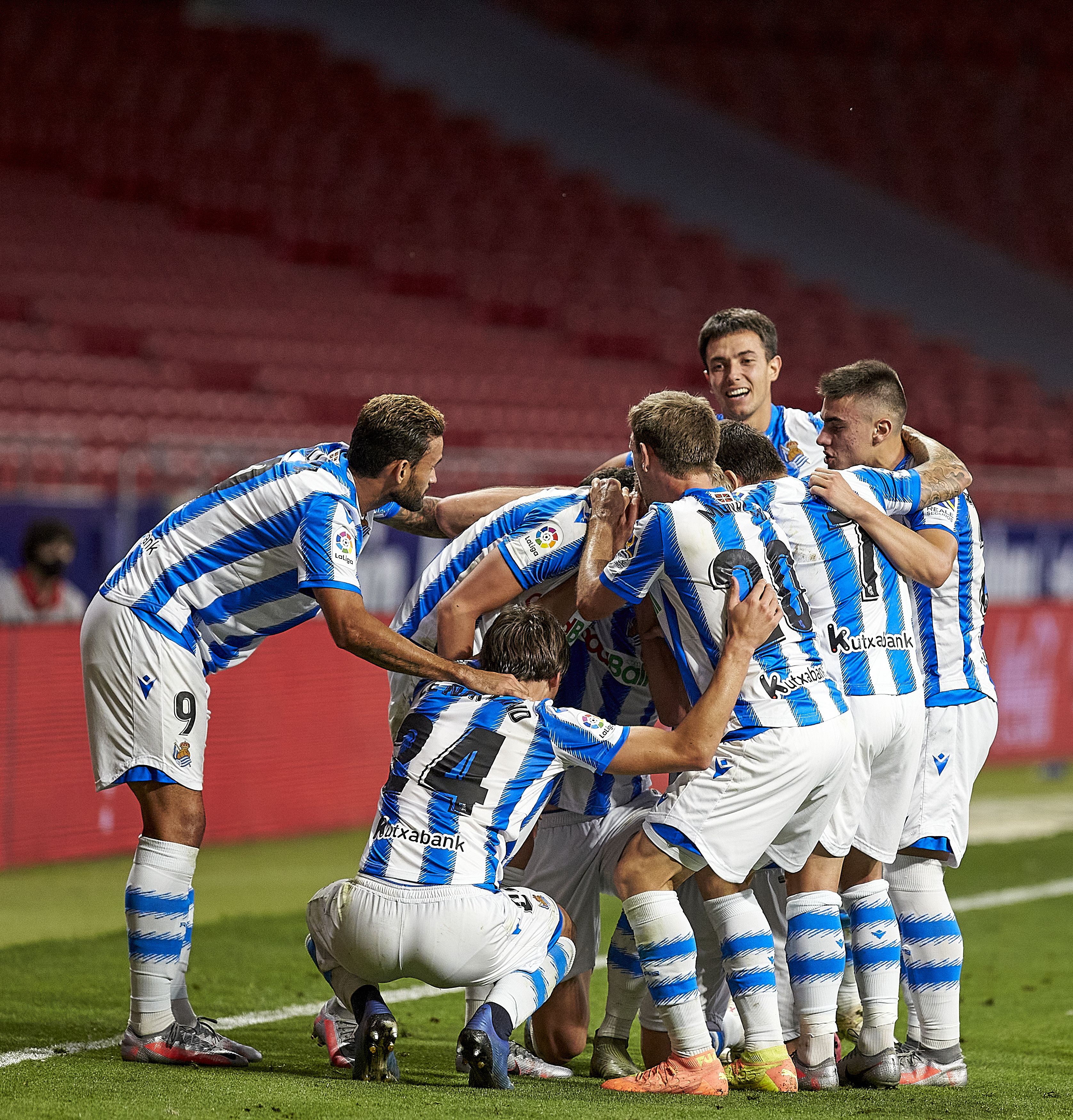 La Real logró en el Metropolitano su pase a la Europa League en 2020.