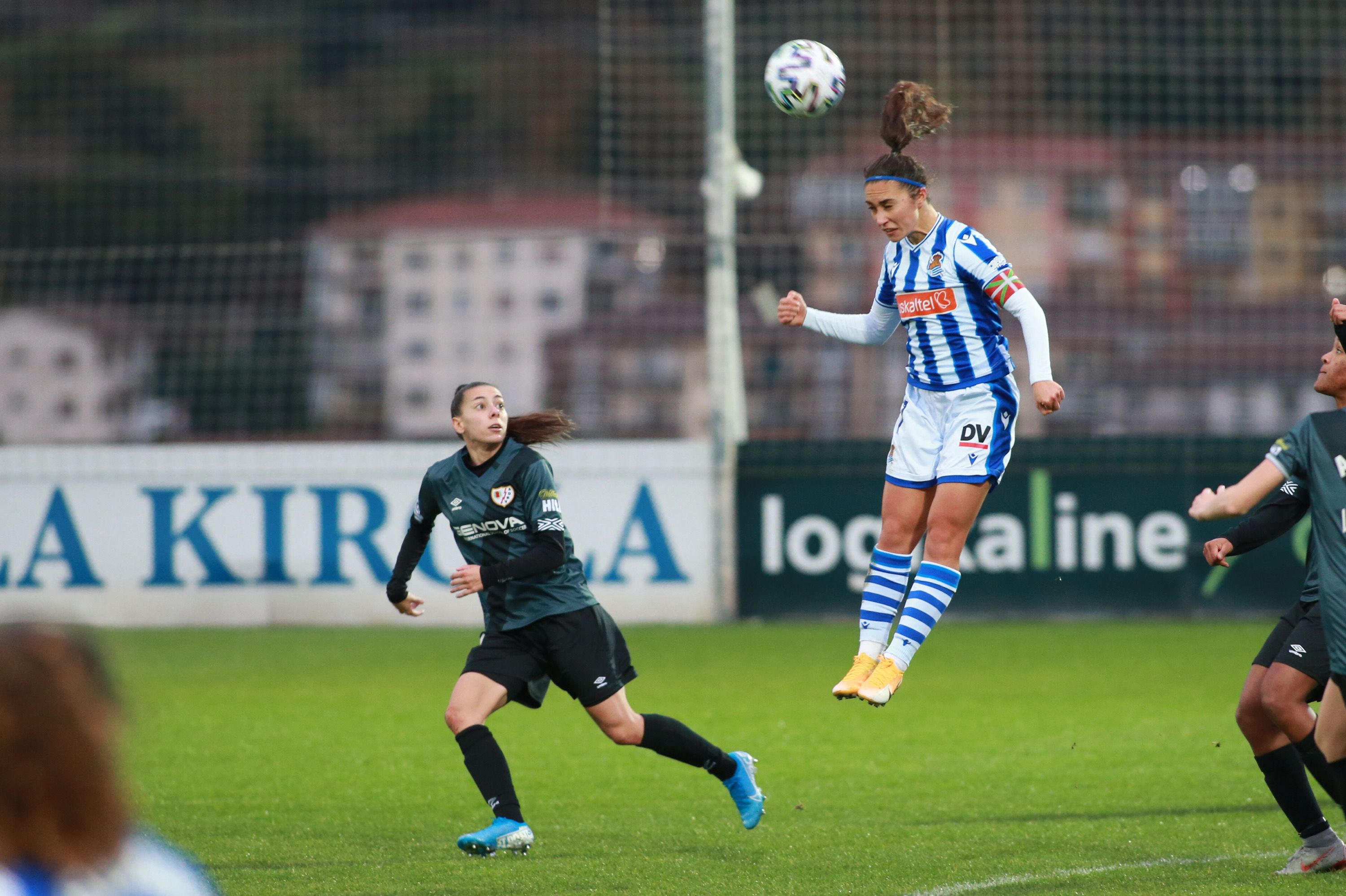 Las jugadoras de Natalia Arroyo superaron 2-0 al equipo madrileño después de completar un gran encuentro