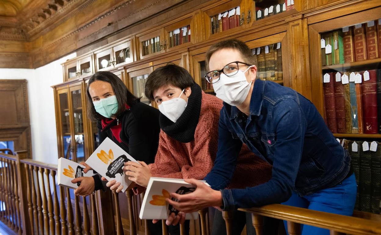 Liburuaren aurkezpeneko irudia