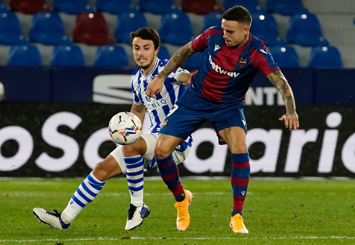 Fotos: Las mejores imágenes del Levante - Real Sociedad