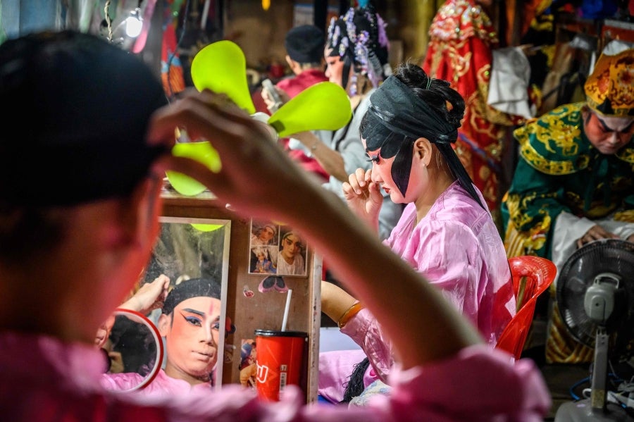 Fotos: Entre bambalinas de una ópera china