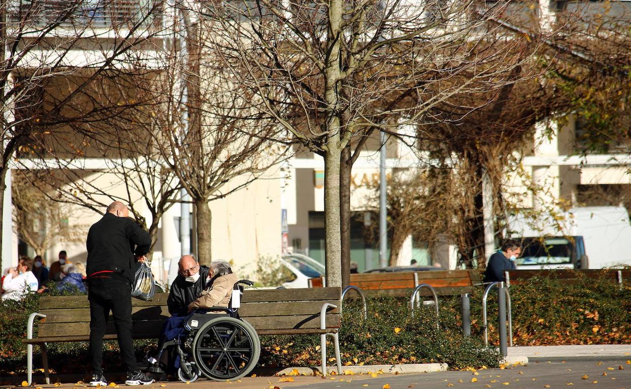 Las familias de los 5.000 usuarios tramitan los consentimientos