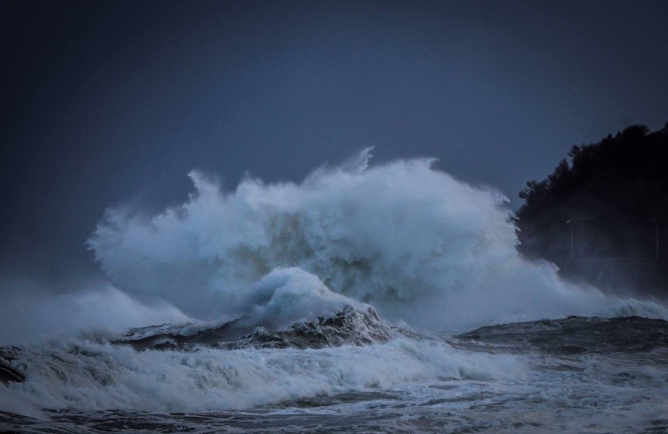 La borrasca traerá vientos de hasta 120 kilómetros por hora en el litoral. 