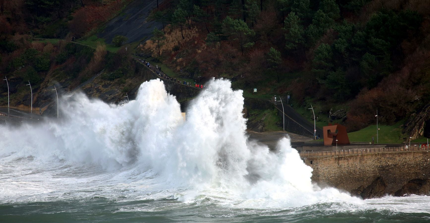Imágenes del temporal en Donostia