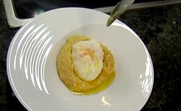 Recetas de huevo escalfado con crema de garbanzos de Iñigo Lavado