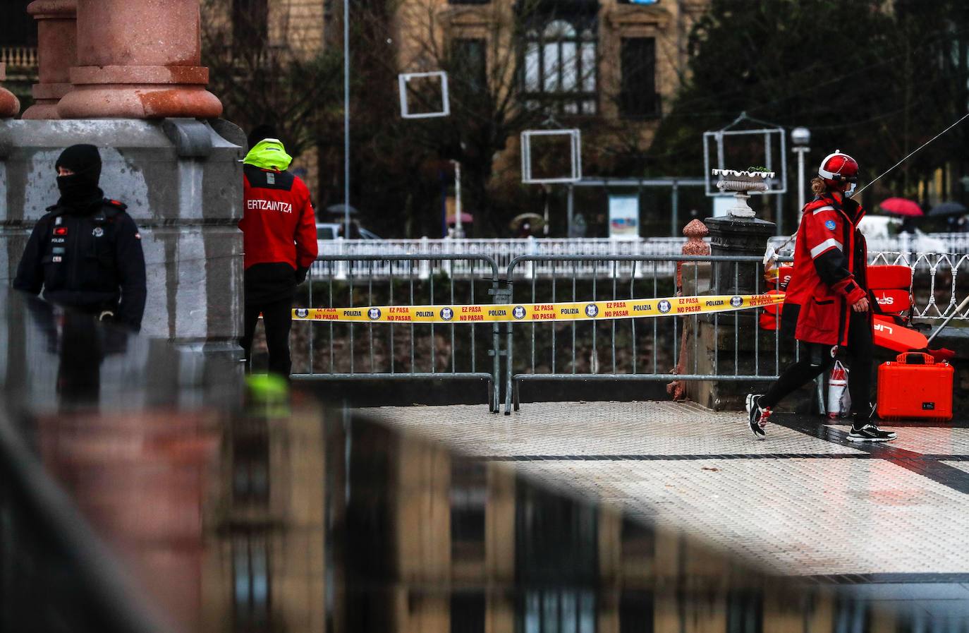 El otro agente que se encontraba en el vehículo en el momento del accidente ha sido trasladado al hospital 