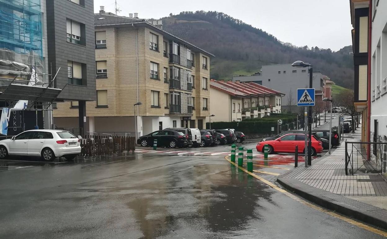 Aizarnazabal cierra sus bares tras detectar doce positivos en cinco días