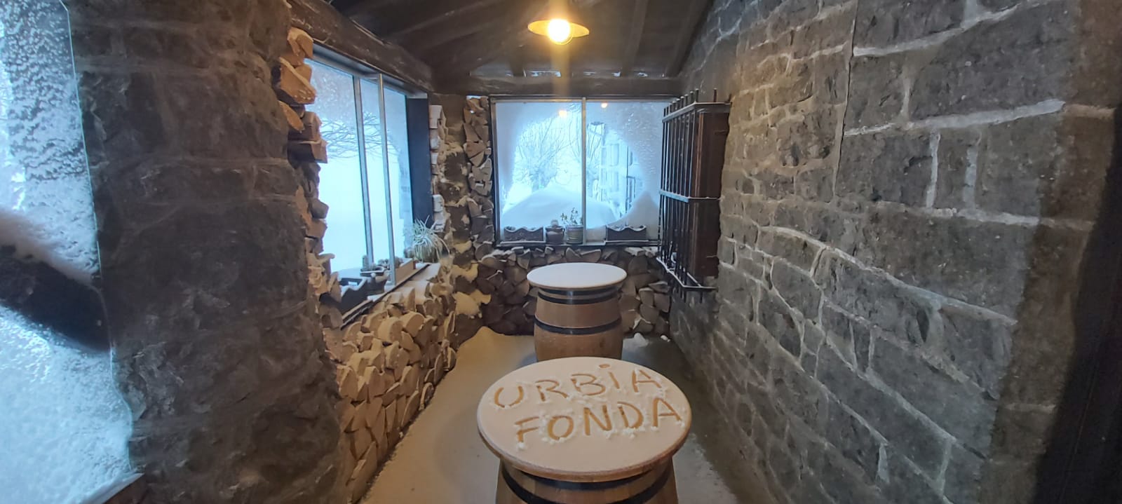 Fotos: La Fonda de Urbia se vuelve blanca