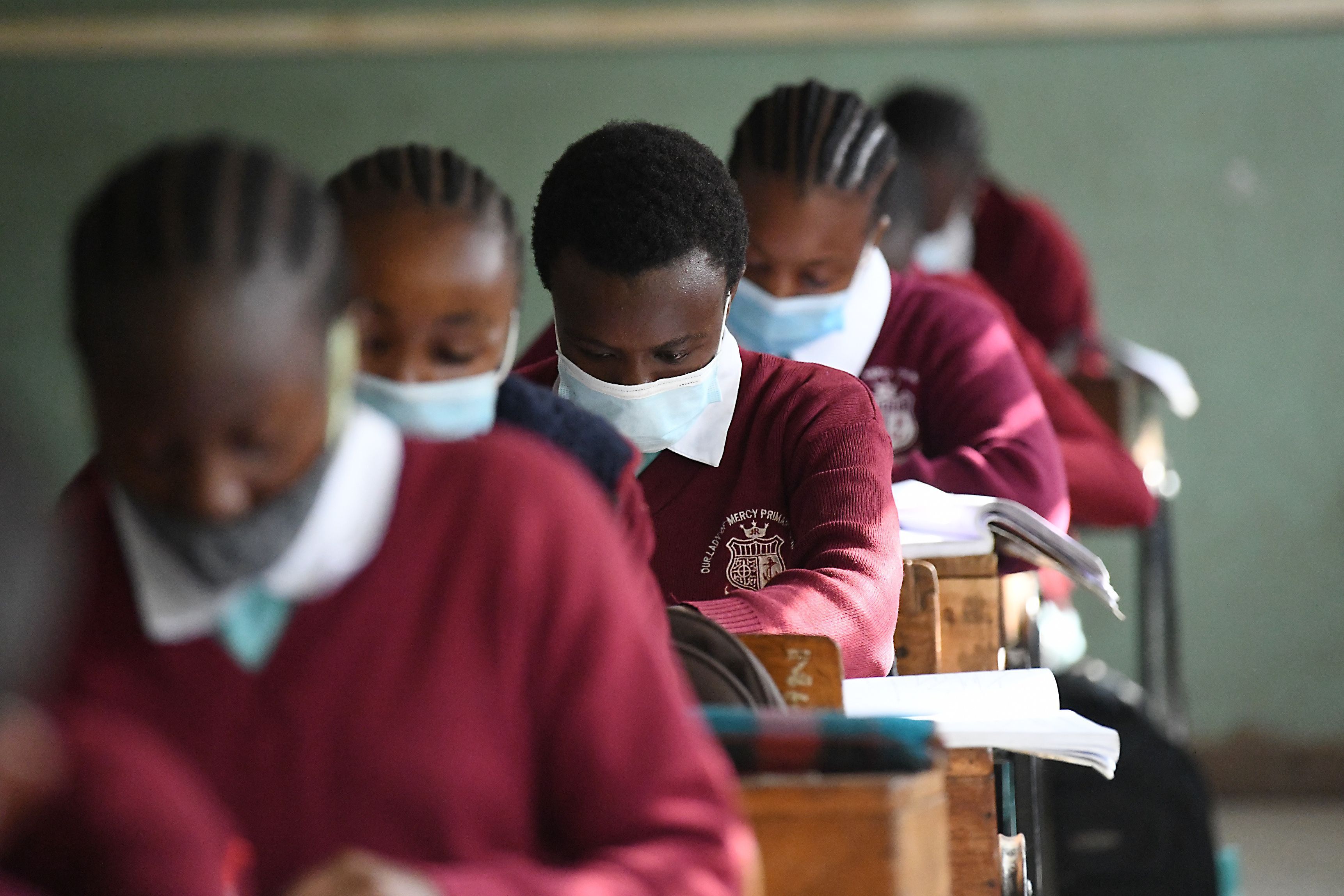 Fotos: Los niños de Nairobi vuelven al colegio tras el parón por la pandemia