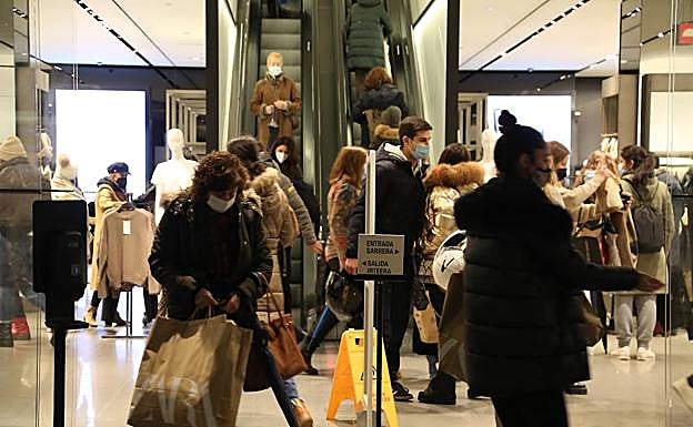 Llamamiento a reforzar la vigilancia en Reyes y rebajas