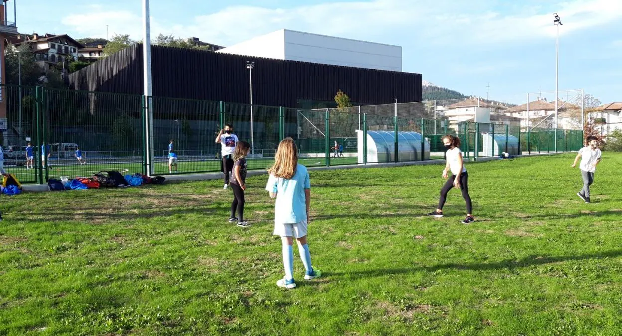 Los niños y niñas de LEK pudieron participar en las actividades de deporte escolar que se realizaron durante el mes de noviembre. 