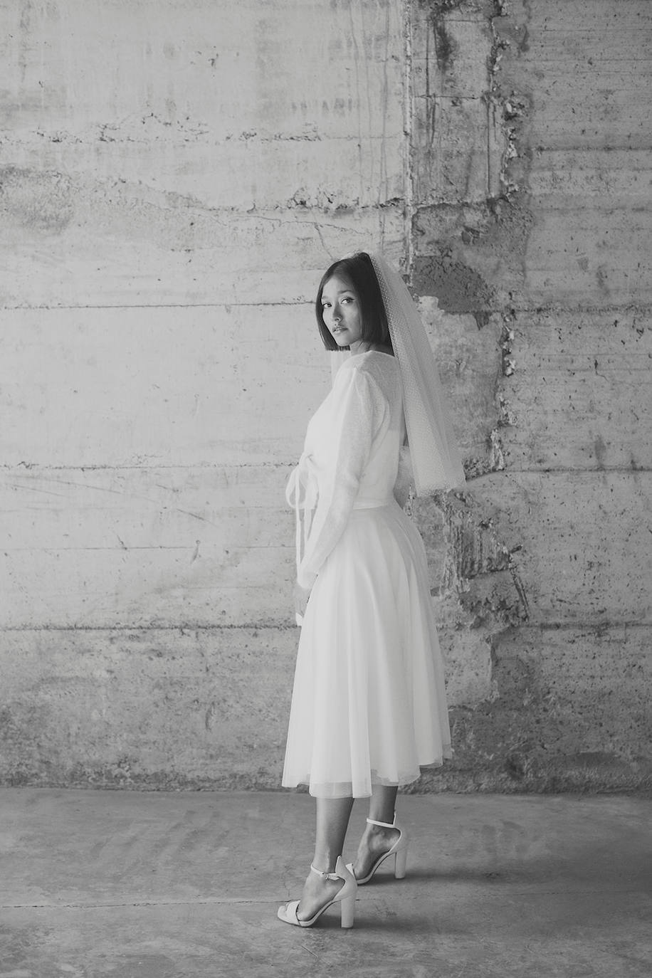 'Love by OTADUY' es una nueva marca nativa digital, y todos los diseños se venderán exclusivamente 'online'. En la 'e-shop', cada novia encontrará el look completo, incluyendo los complementos