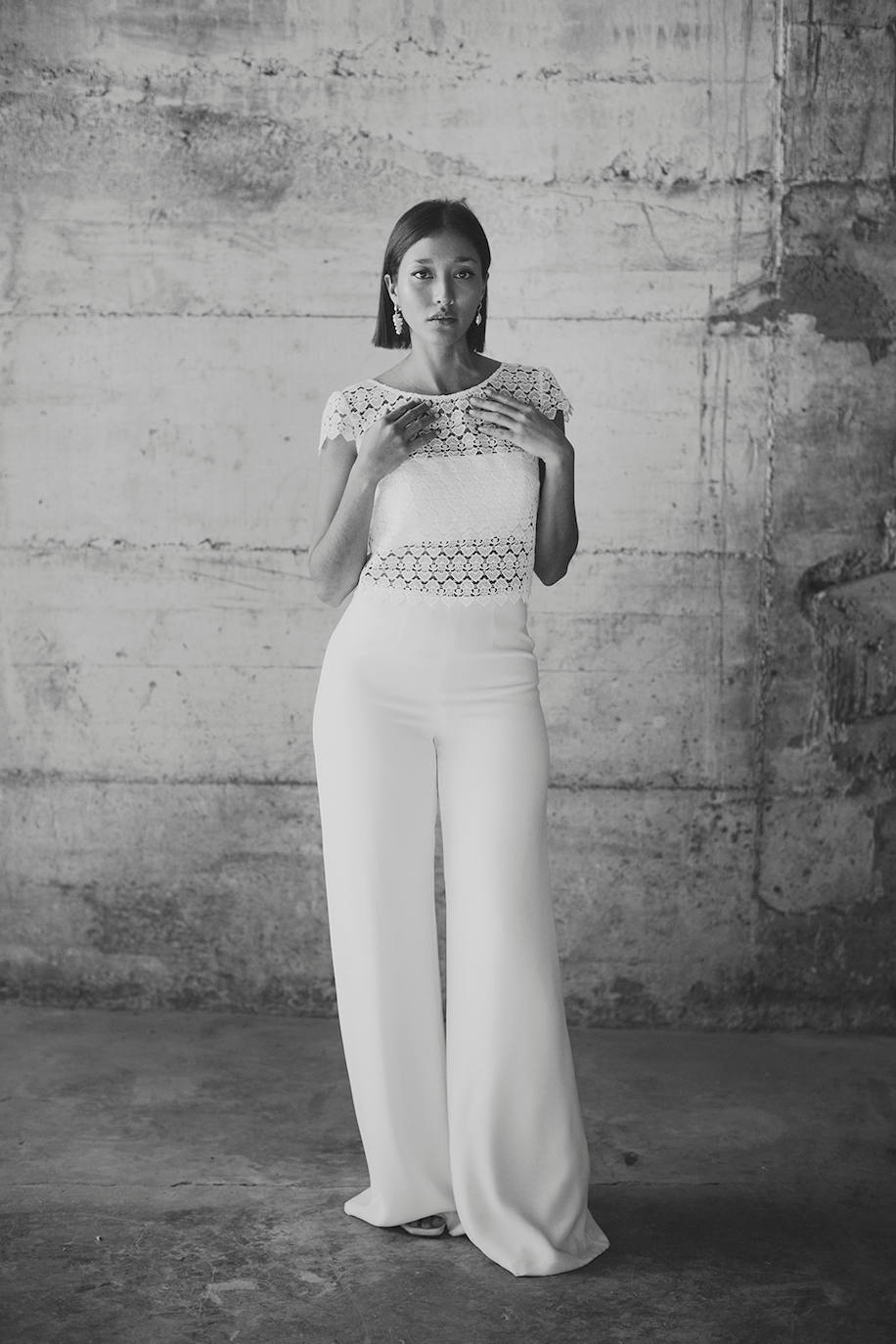 'Love by OTADUY' es una nueva marca nativa digital, y todos los diseños se venderán exclusivamente 'online'. En la 'e-shop', cada novia encontrará el look completo, incluyendo los complementos