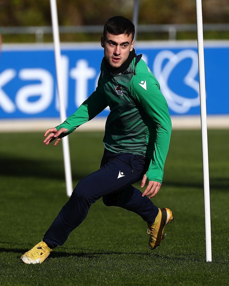 Fotos: La Real se ejercita pensando en la Copa