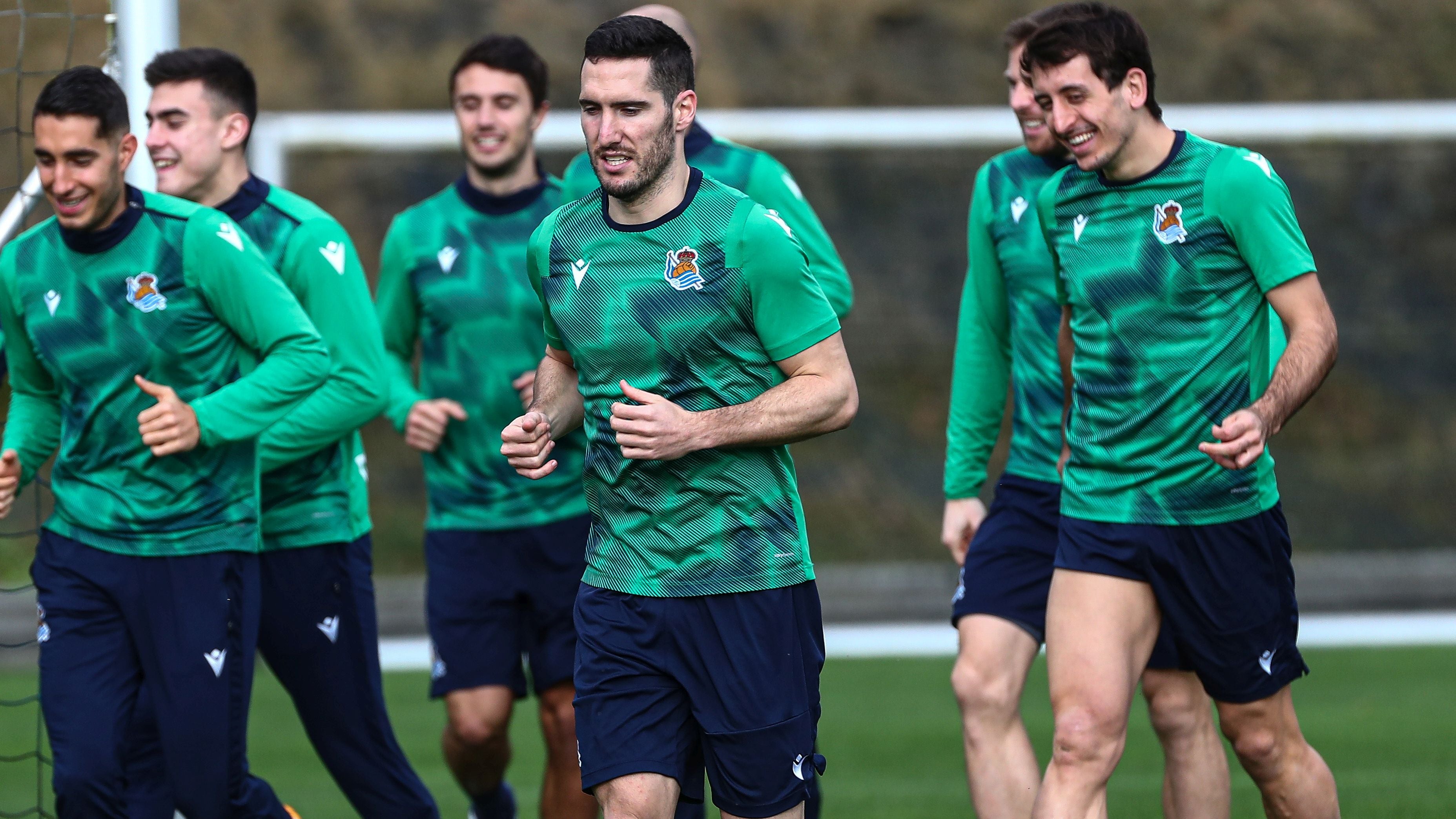 Fotos: La plantilla de la Real Sociedad prepara el duelo ante el Villarreal