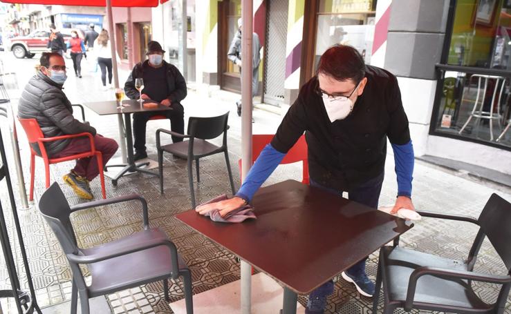 Las localidades guipuzcoanas en rojo reabren sus bares
