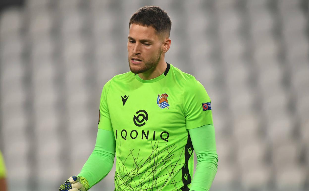Álex Remiro, en el encuentro ante el Manchester United disputado en Turín.