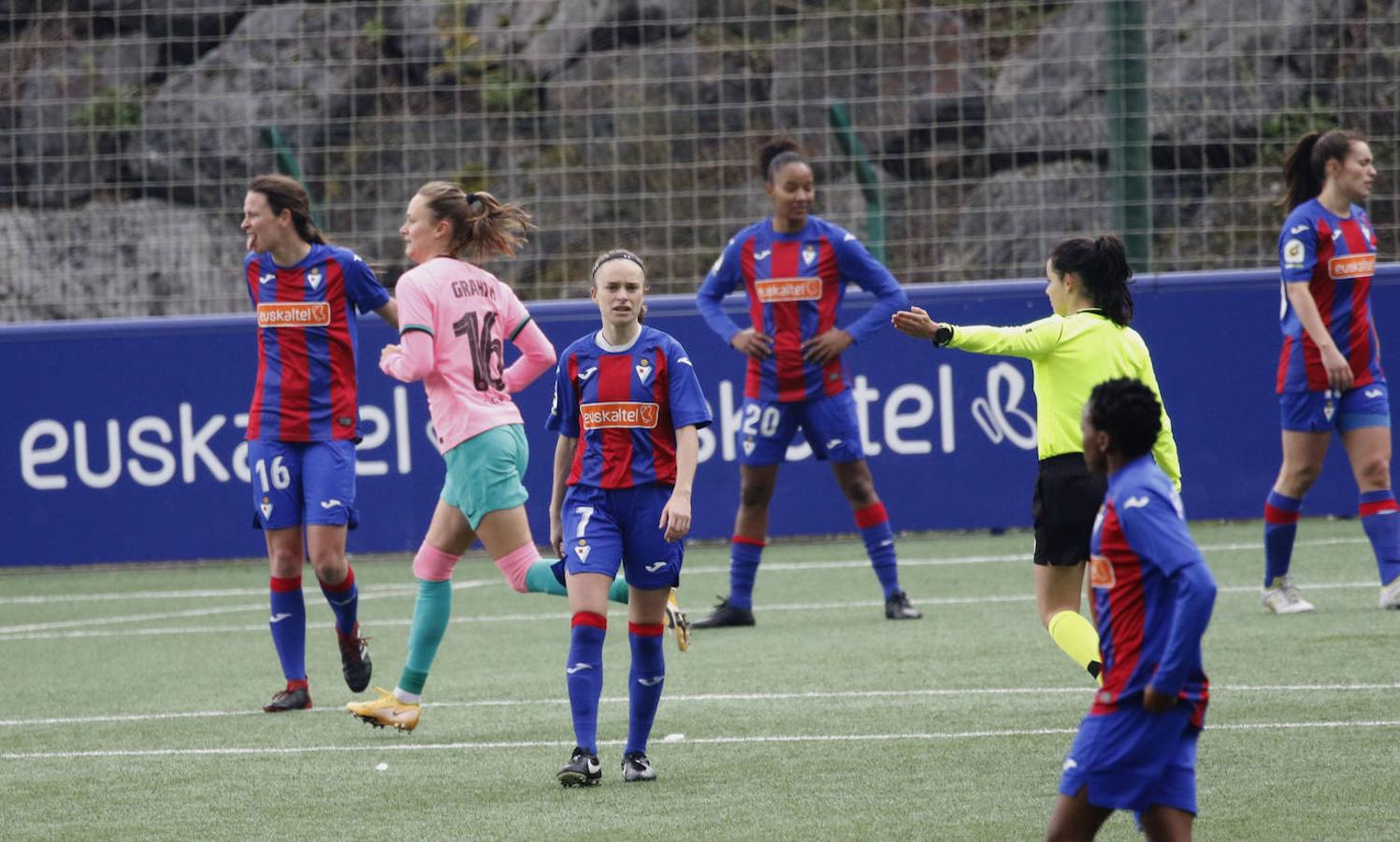 Las eibarresas han luchado frente a un rival que ha mostrado su efectividad 