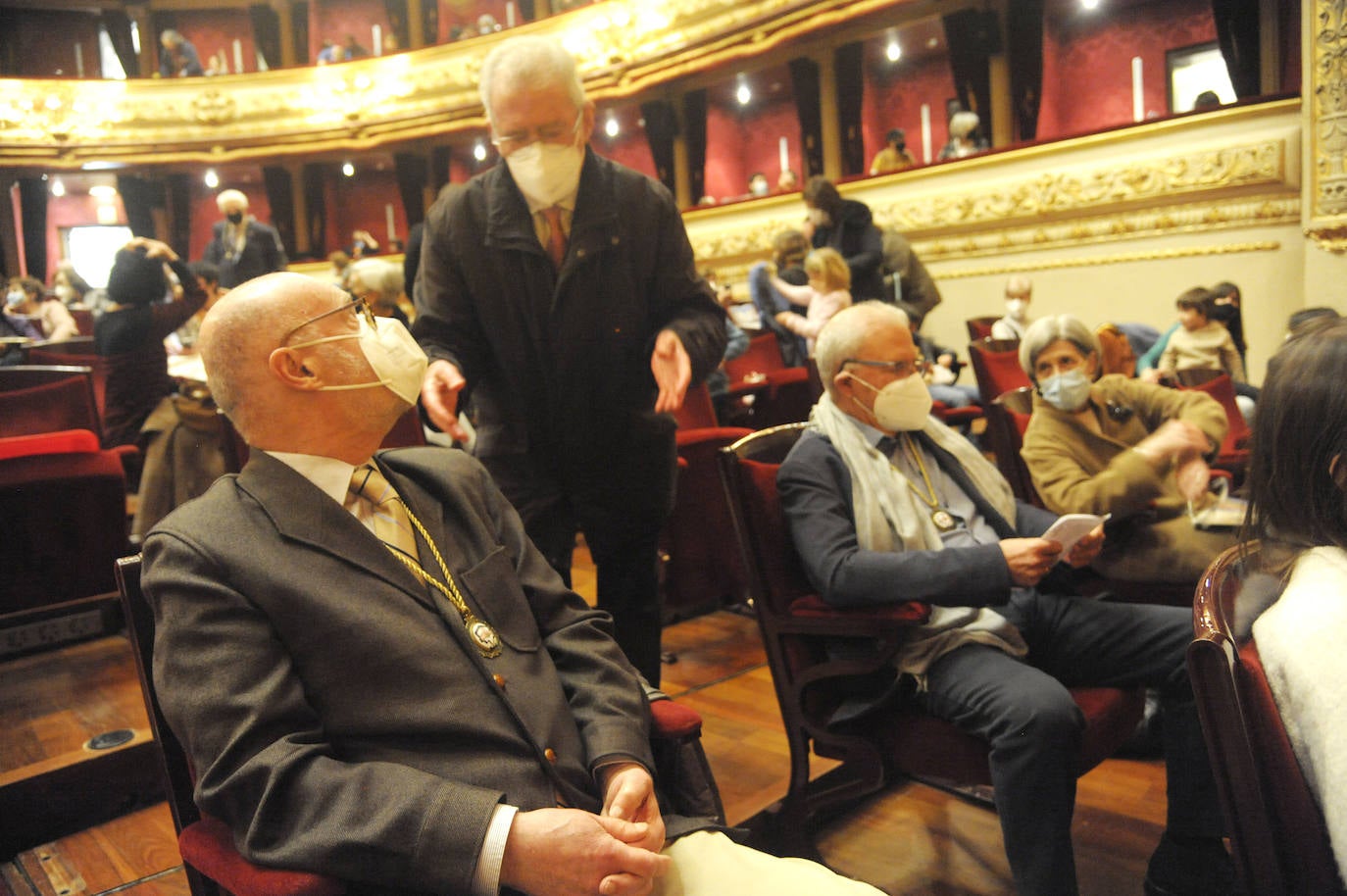 La titiritera y confundadora de Txontxongillo Taldea, Enkarni Genua, ingresa como socia de número en la Real Sociedad Bascongada de Amigos del País