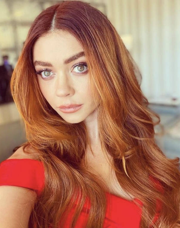 Este ha sido el 'top 10' de los estilismos más destacados de unos Globos de Oro 2021 virtuales, rodeados de polémica y sin alfombra roja. ¿Qué os parece?