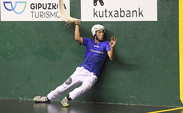 Goikoetxea V y Labaka acaban imbatidos la primera fase (40-36)