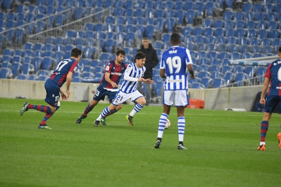 Fotos: Real Sociedad-Levante, en imágenes