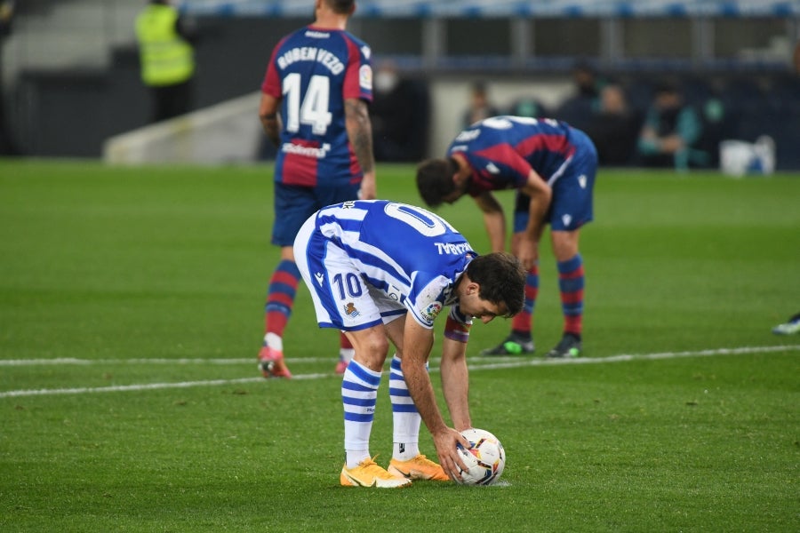 Fotos: Real Sociedad-Levante, en imágenes