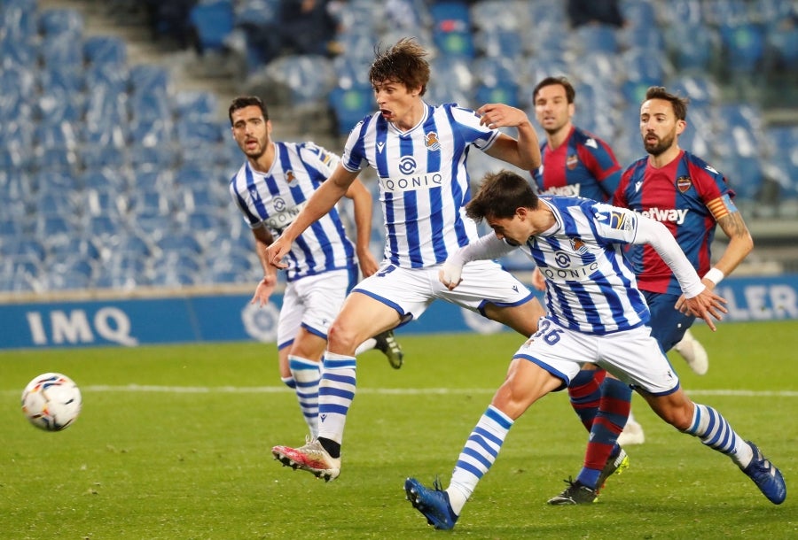 Fotos: Real Sociedad-Levante, en imágenes