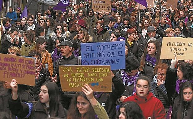 30.000 mujeres vascas han dejado de trabajar para cuidar a un dependiente