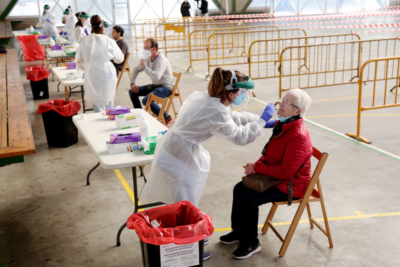 Los vecinos de la localidad se han sometido a las pruebas PCR con el objetivo de desvelar el origen del brote de Covid-19 que en 14 días ha disparado su tasa de infección. 