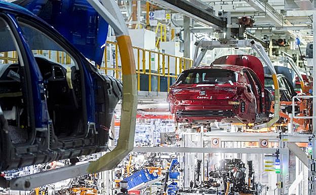 Línea de montaje de Seat en Martorell (Barcelona)