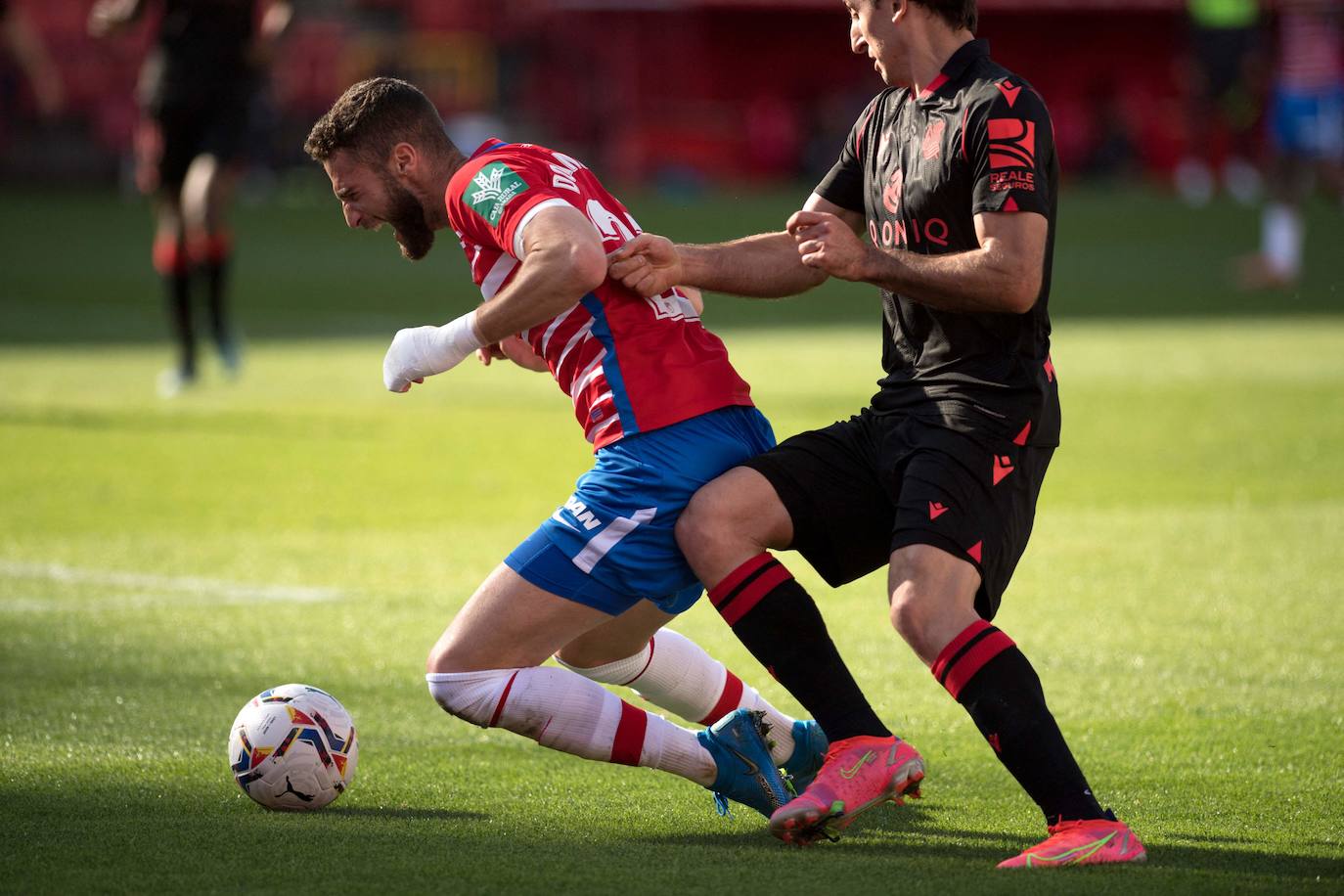 Fotos: Las mejores imágenes del Granada - Real Sociedad