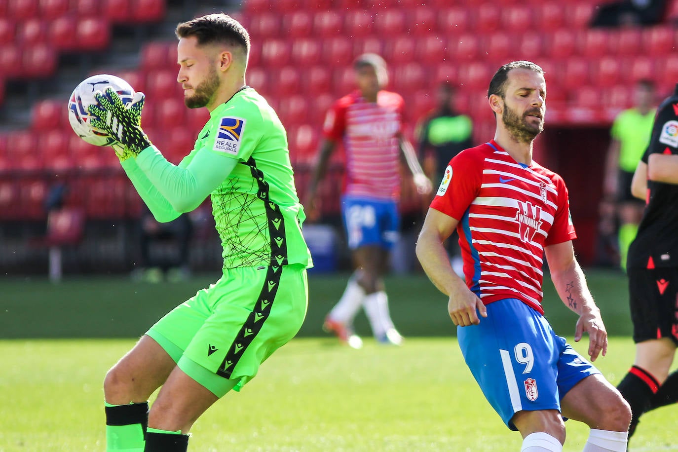 Fotos: Las mejores imágenes del Granada - Real Sociedad
