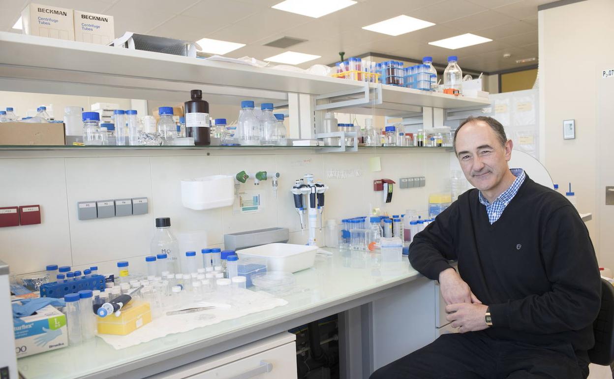 Luis M. Liz Marzán.