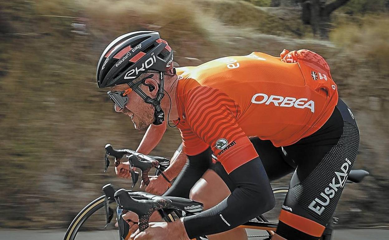 Aristi, que suma ya dos segundos puestos este año, sufrió ayer una caída en Italia. 