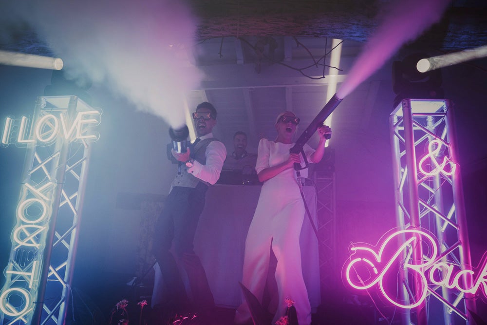 Esta vasca abogó por la practicidad de un look nupcial desmontable que se adaptaba a los distintos momentos de la celebración