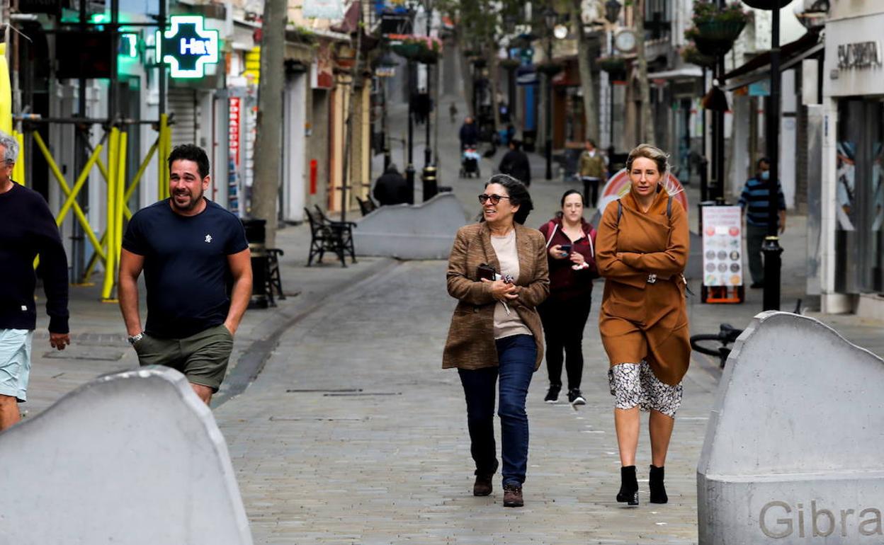 Ez da 2019ko udaberria. Gibraltar da, herenegun.