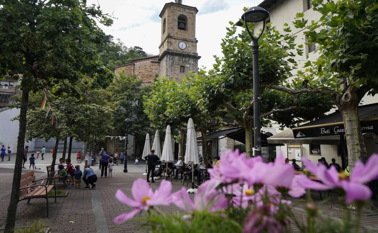 La plaza de Zaldibia.