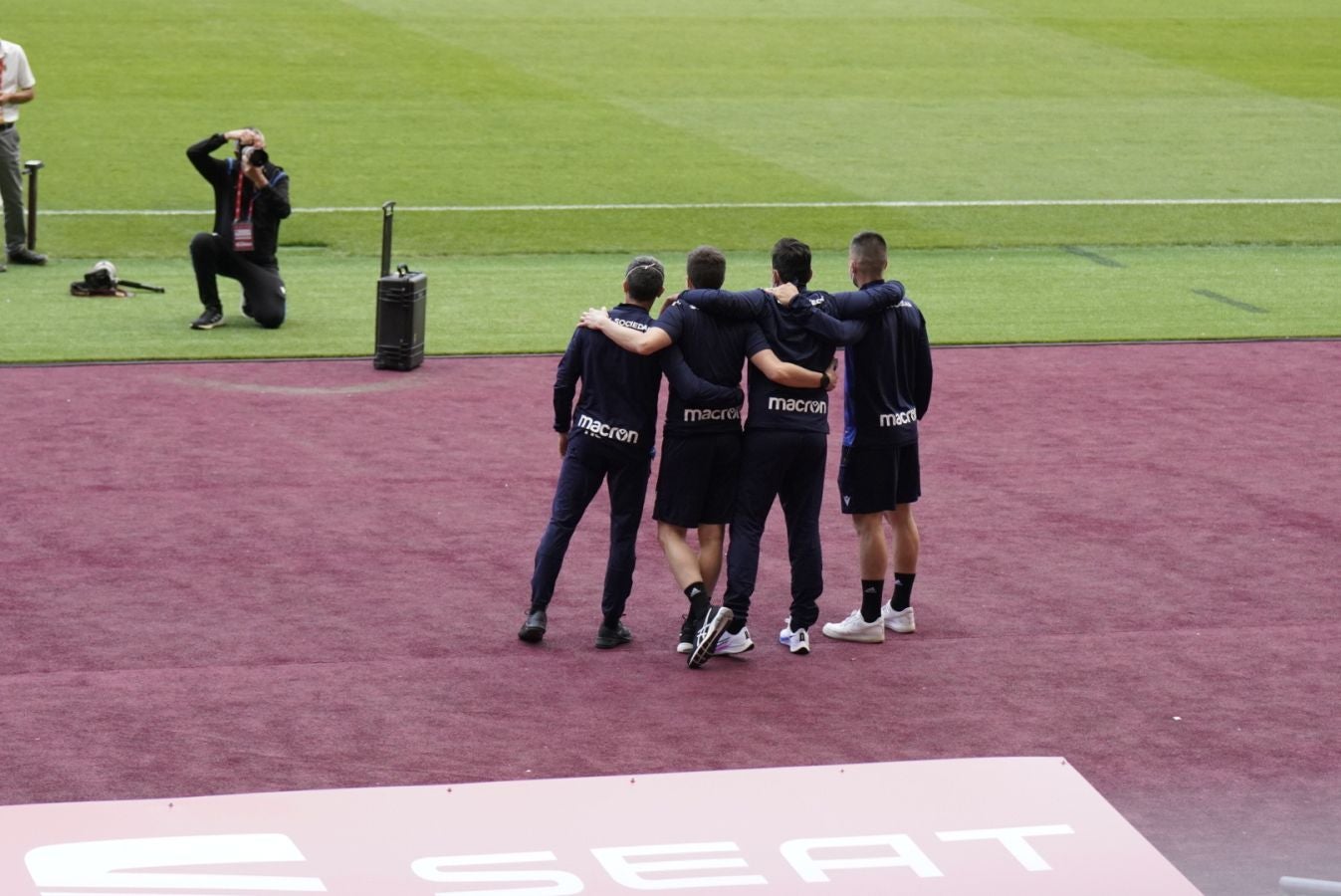 Los jugadores de Imanol Alguacil han tenido una primera toma de contacto con la sede de la final de la Copa del Rey