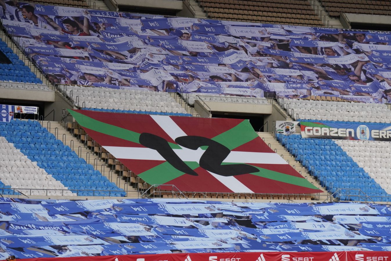 Los jugadores de Imanol Alguacil han tenido una primera toma de contacto con la sede de la final de la Copa del Rey