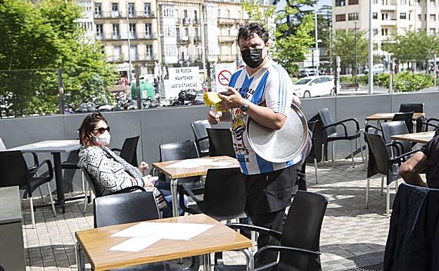 Imagen principal - Directo | Exlosión de alegría en todo Gipuzkoa