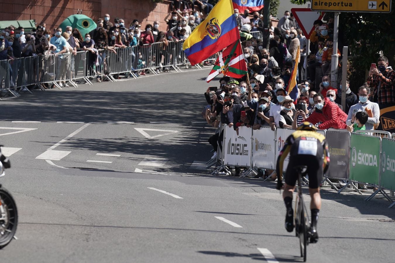 La Itzulia 2021 ha comenzado este lunes con una crono en Bilbao