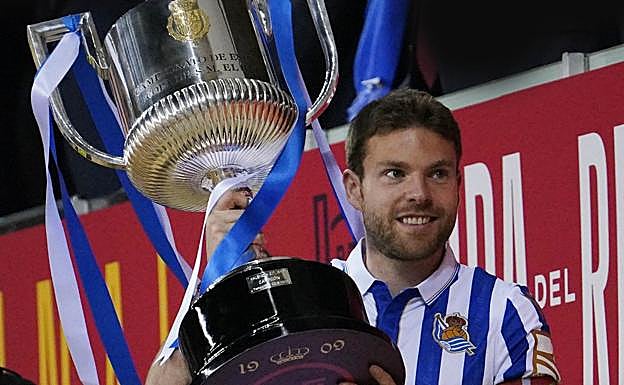 Si sonríe el capitán, seguro que el barco llega a puerto