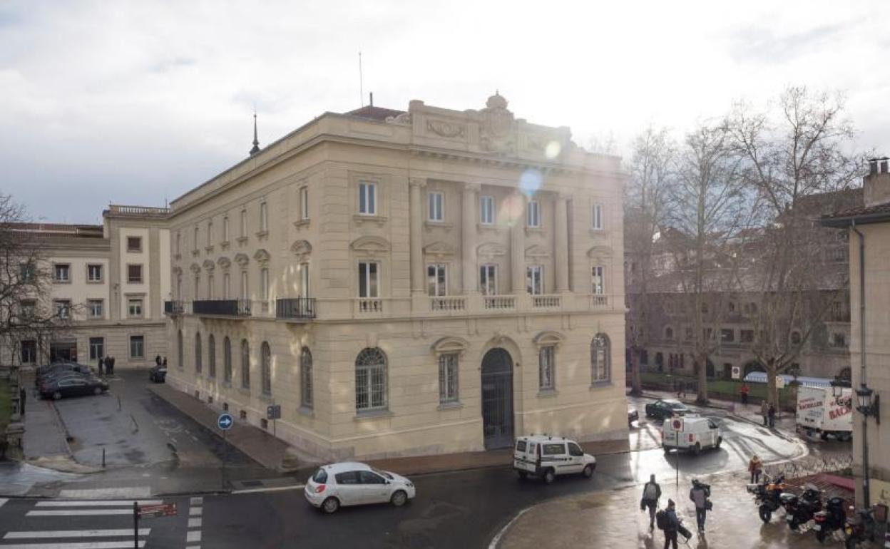 El Centro Memorial de las Víctimas del Terrorismo, en el antiguo Banco de España en Vitoria. 