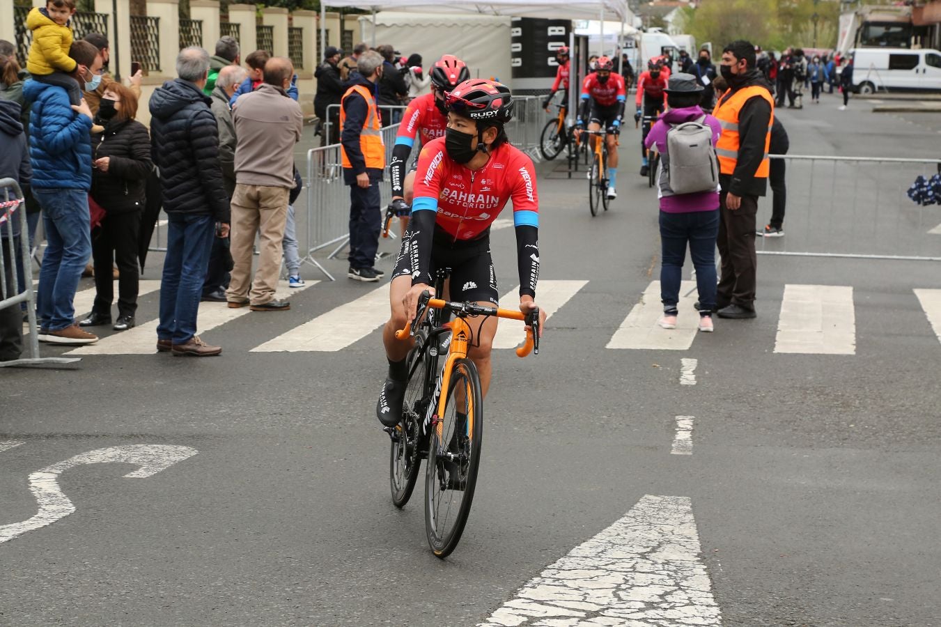 El ciclista ezkiotarra Alex Aranburu se ha llevado la segunda etapa de la Itzulia