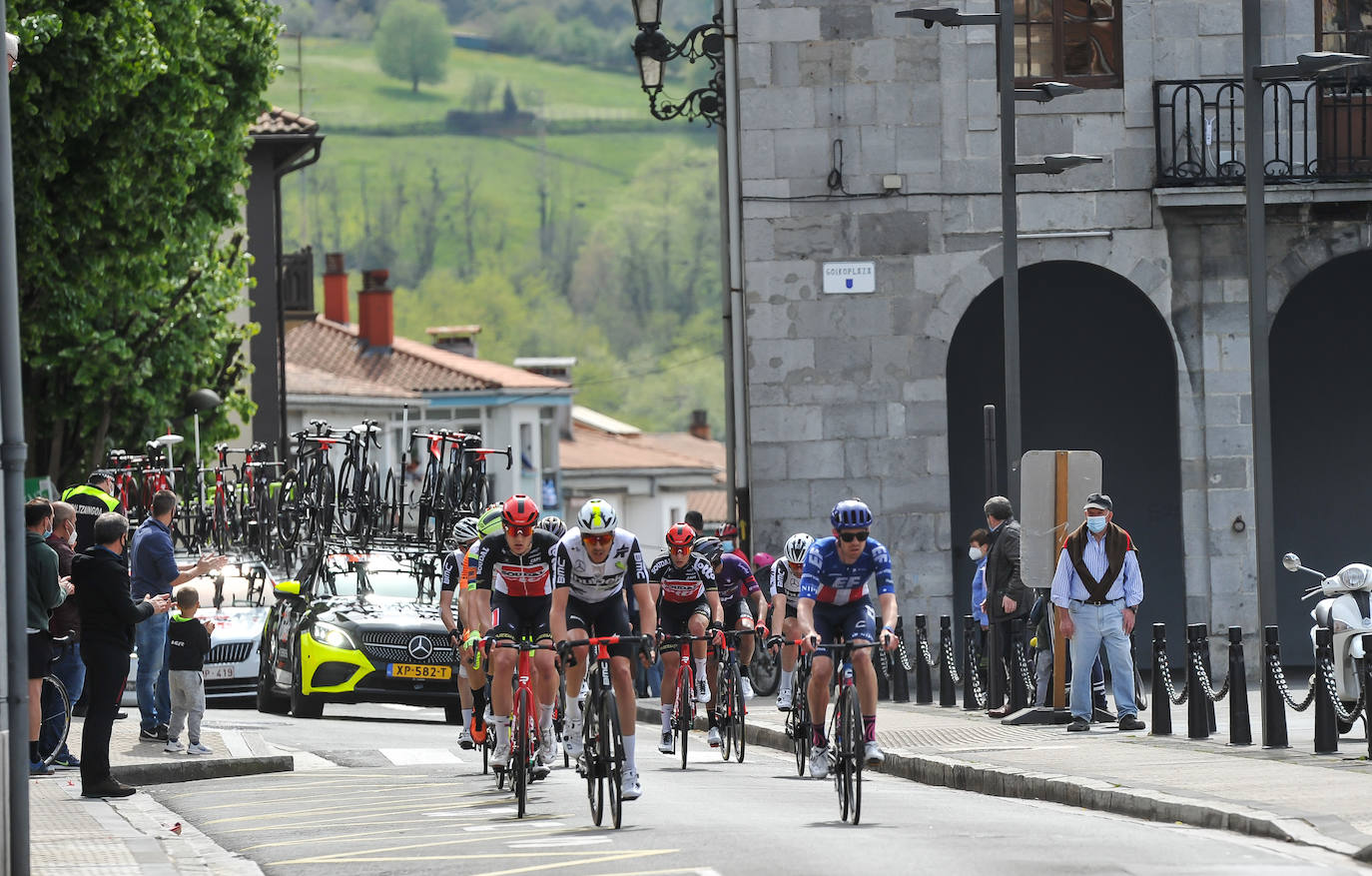El recorrido entre Vitoria y Hondarribia tiene todos los ingredientes para hacer disfrutar al aficionado. 